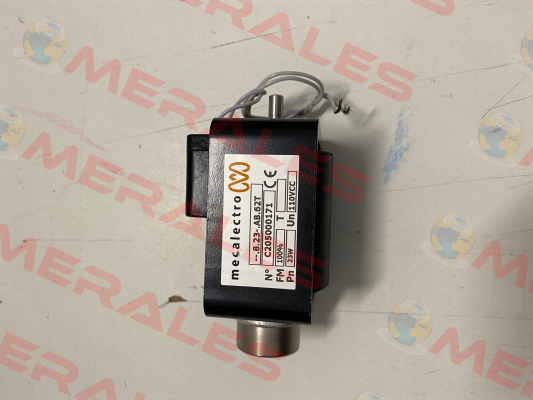 8.23−.AB.62T (110Vcc) Mecalectro
