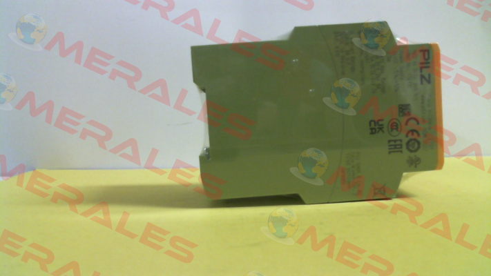 p/n: 774730, Type: PNOZ X4 24VDC 3n/o 1n/c Pilz
